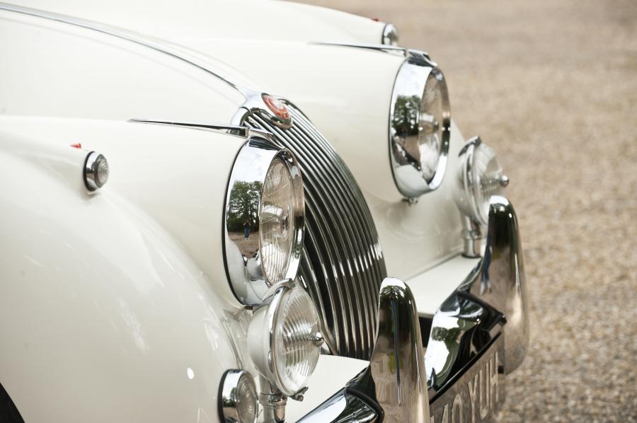  Jaguar XK150 3.8 Roadster 1960 года  (фото 10 из 15)